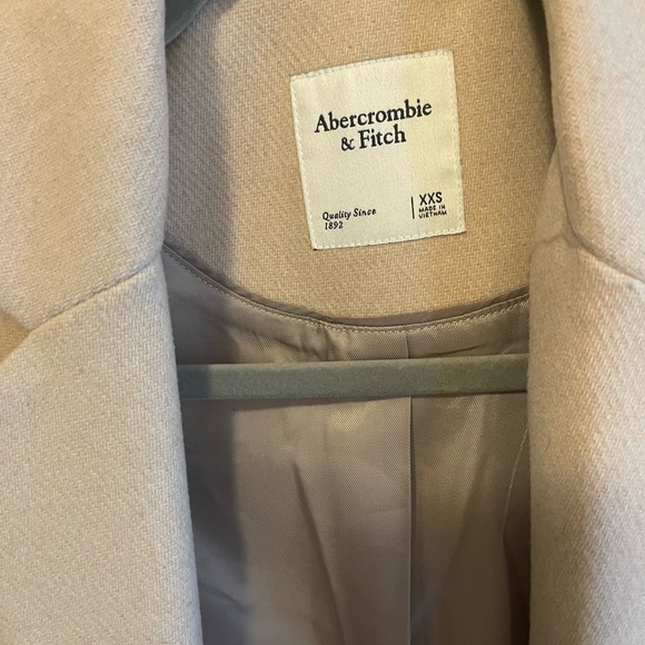 Abercrombie & Fitch Wool Blend Heavy Blazer Coat - Picture 2 of 9